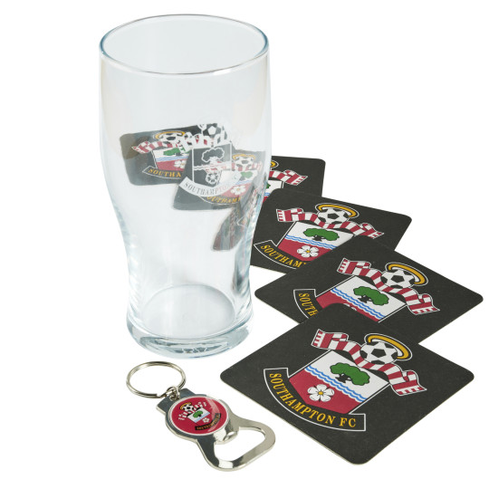 Manchester United FC Color Crest Peroni Glass: Beer Glasses: Beer  Glasses