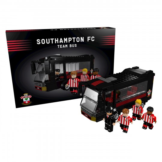 SOUTHAMPTON FC TEAM BUS