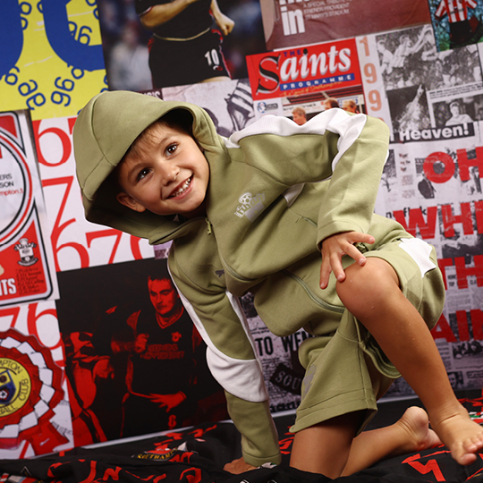 25/26 Travel zip hood player JUNIOR 25/26 Travel zip hood player JUNIOR