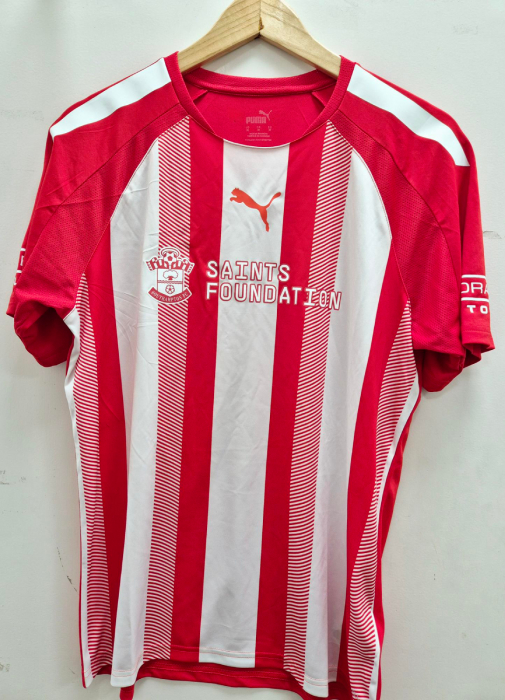 Worn 2425 Foundation warm up shirt - Sugawara